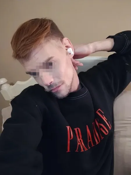Plan cul centré sur ton clitoris  